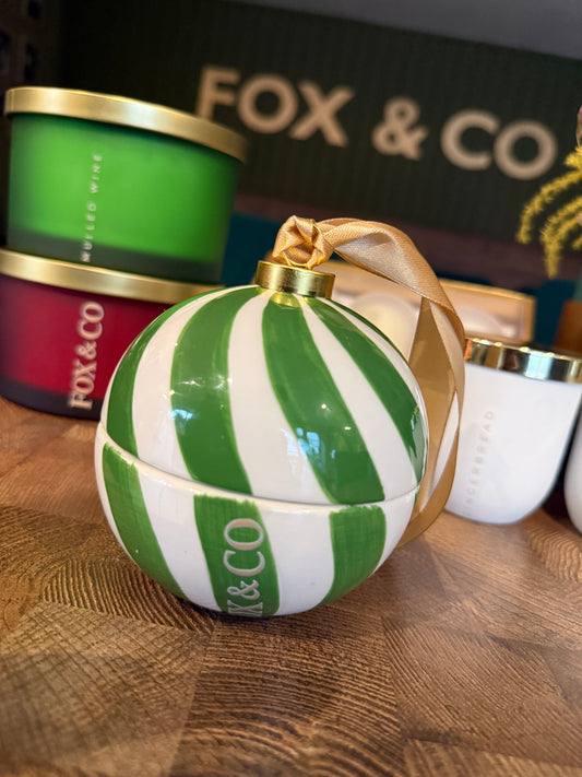 Christmas Bauble Candle – 150ml | Handmade Soy Wax | Fox & Co