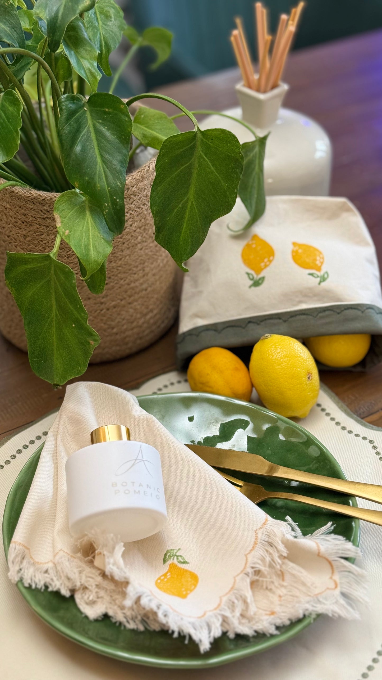Botanic Pomelo Reed Diffuser – 100 ml
